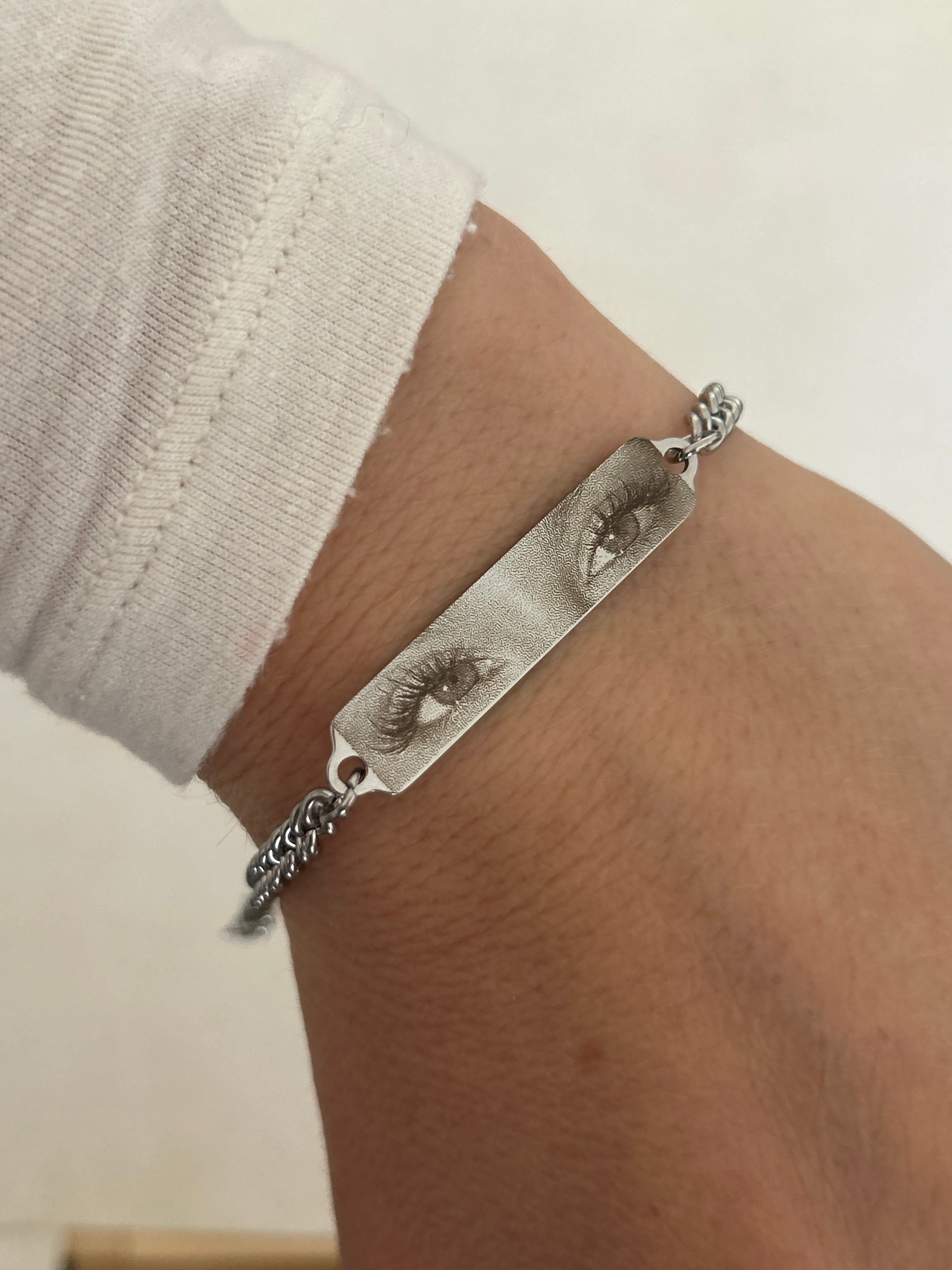 Bracciale con foto incisione Occhi - Bracciale con foto incisione - Incisione laser nitida e perfetta
