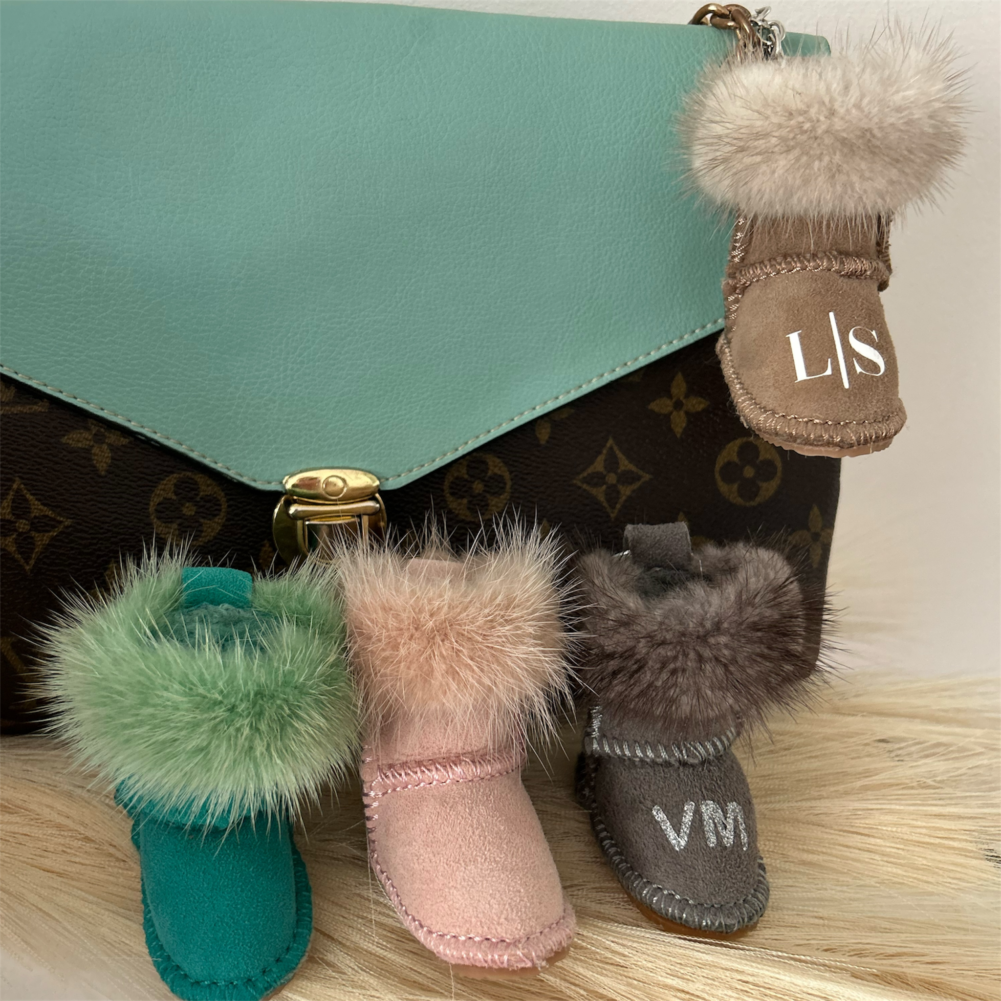Portachiavi Charm Bag Ugg Personalizzato | Vari Colori