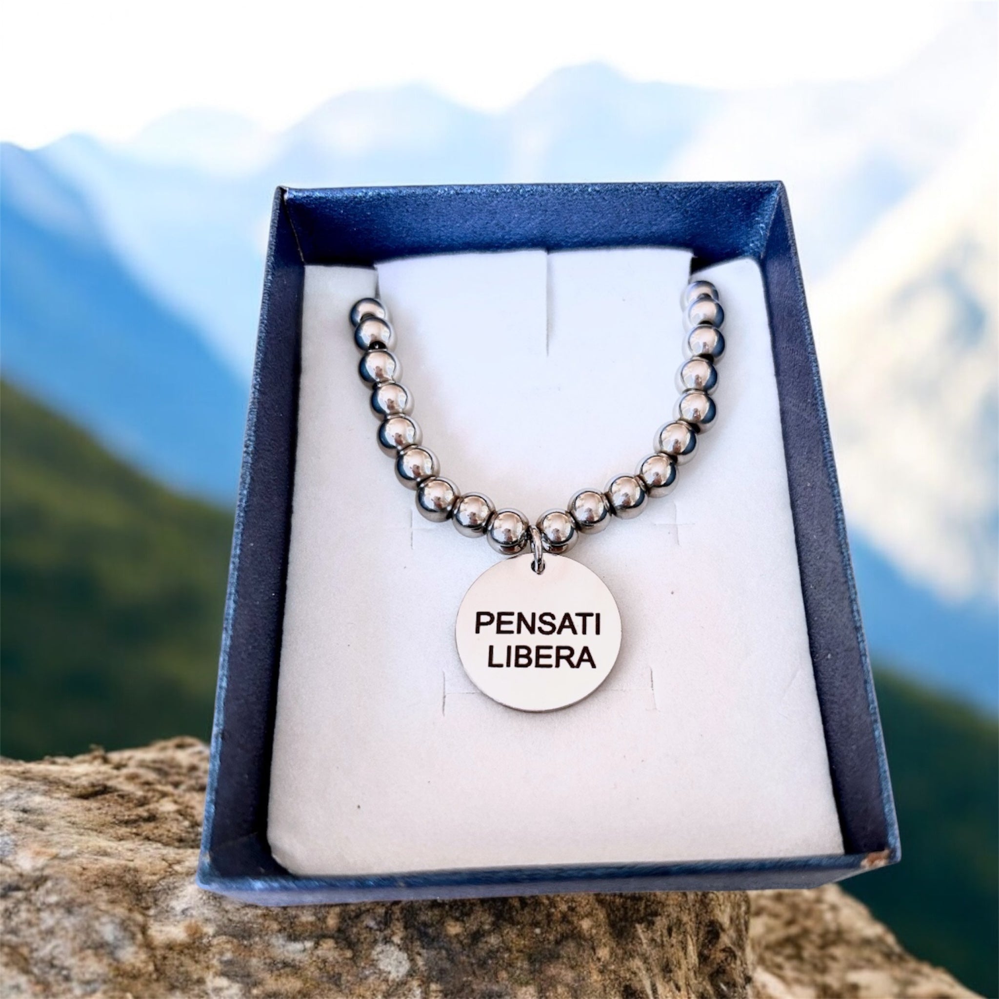 Bracelet with personalized engraving