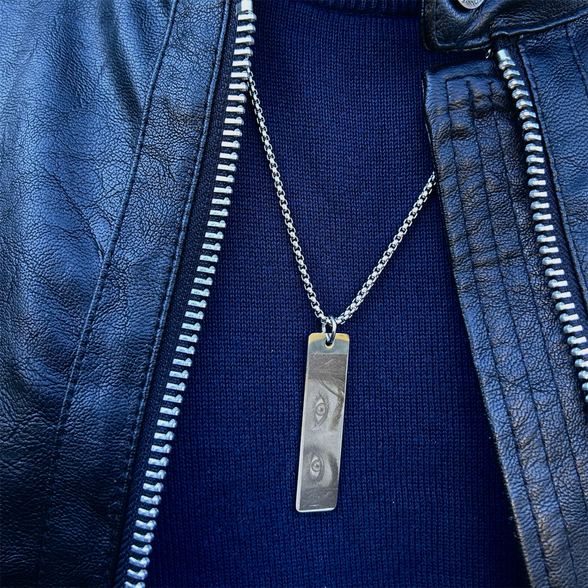 Collana Foto Incisione Occhi in Acciaio | Modello con Targhetta Grande