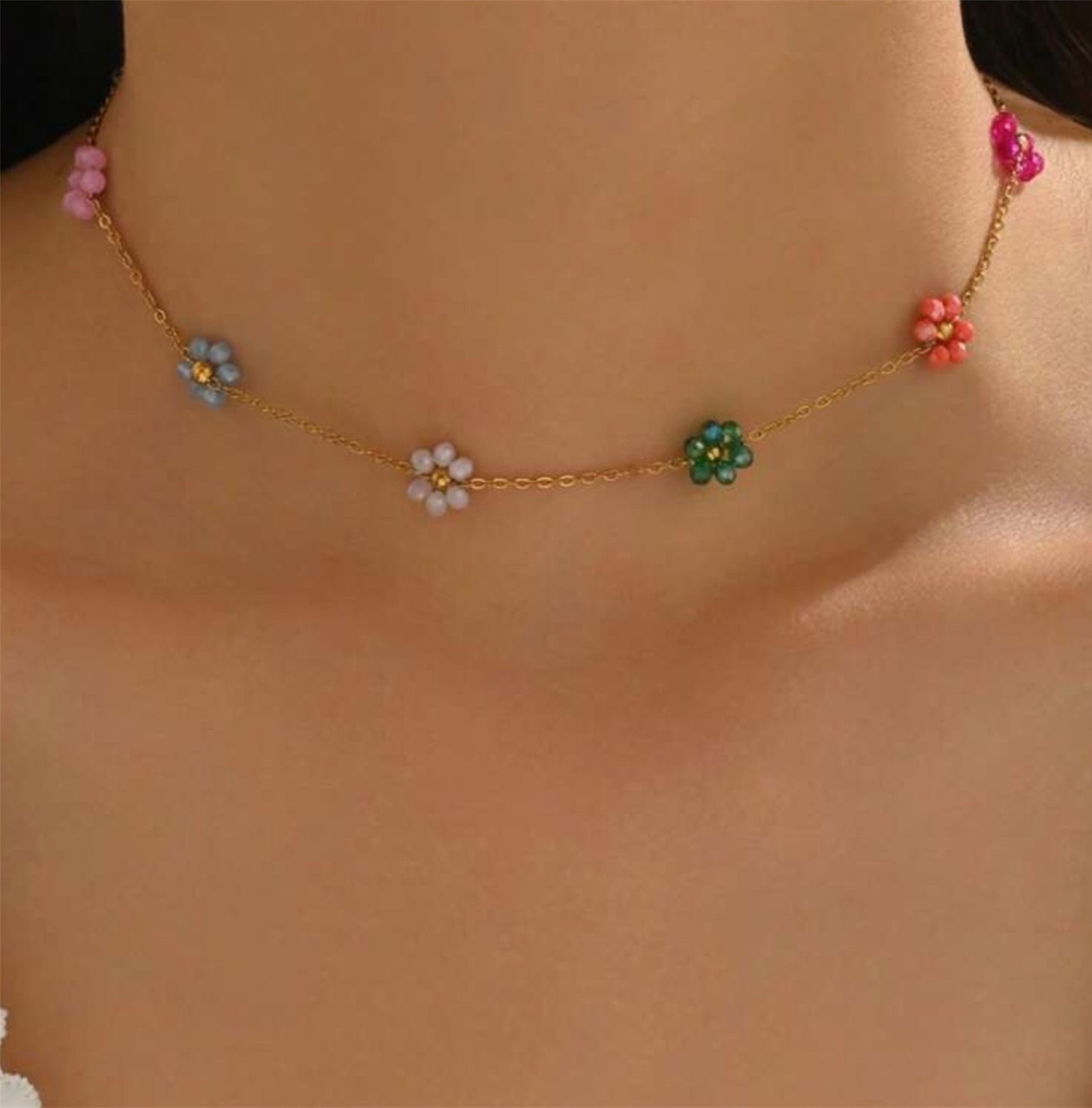 Collana Girocollo Con Perline Margherita In Acciaio Al Titanio – Gioiello Semplice Ed Elegante Per Donna, Ideale Per Feste E Matrimoni