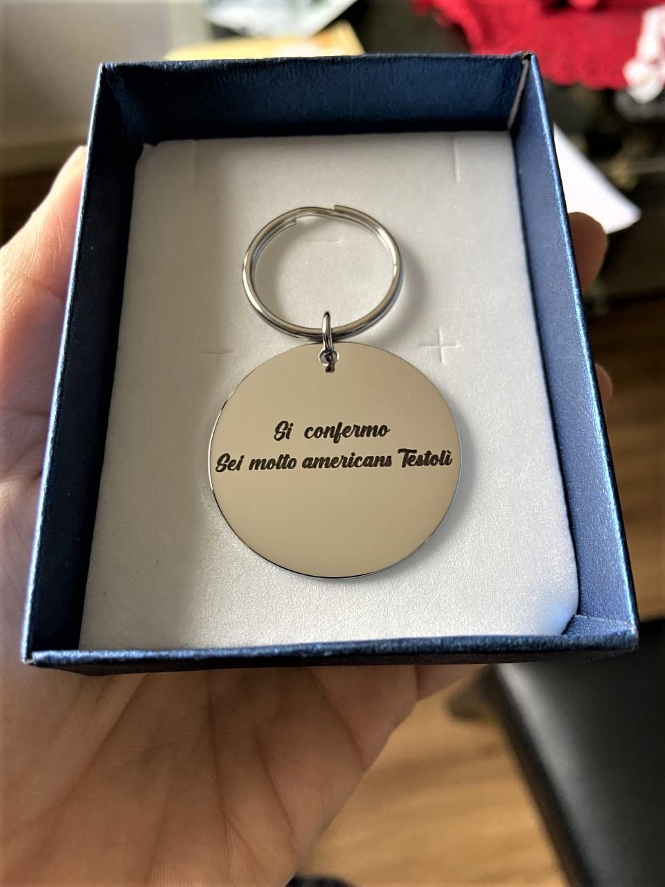 When a door closes, a Prosecco opens! Personalized stainless steel key ring with dedication 